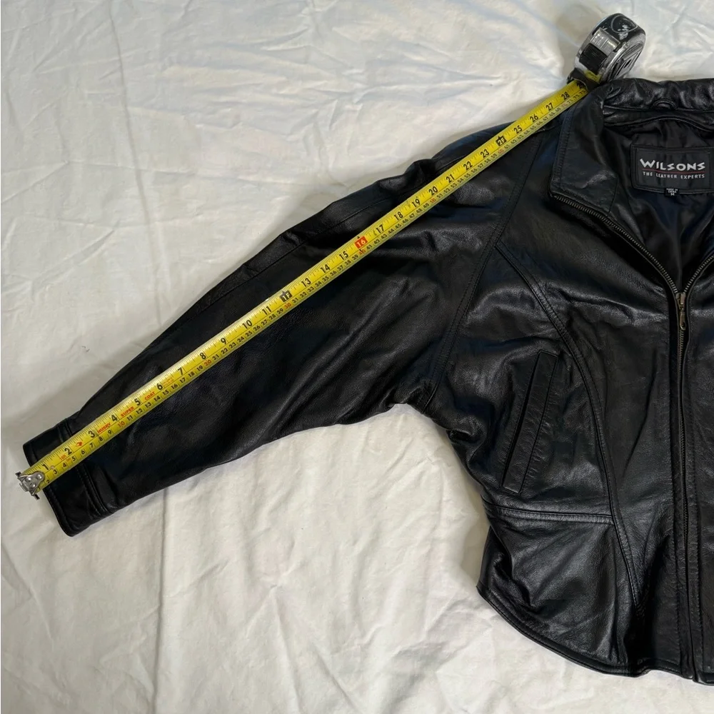 Vintage 90s Fitted Wilson’s Black Leather Jacket Y2K Minimalist Tailored Med